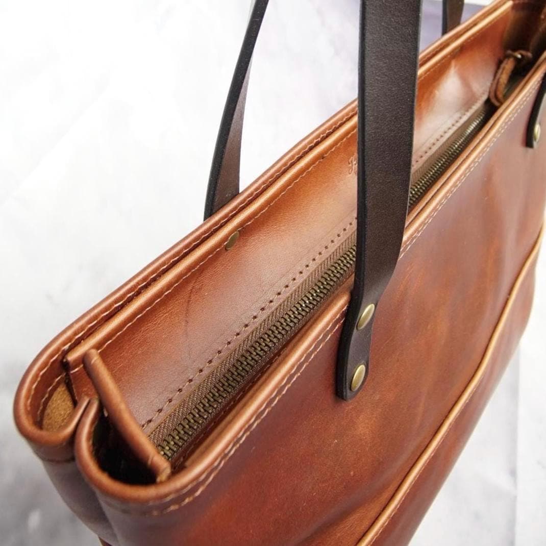 Salina Tote- Two Tone