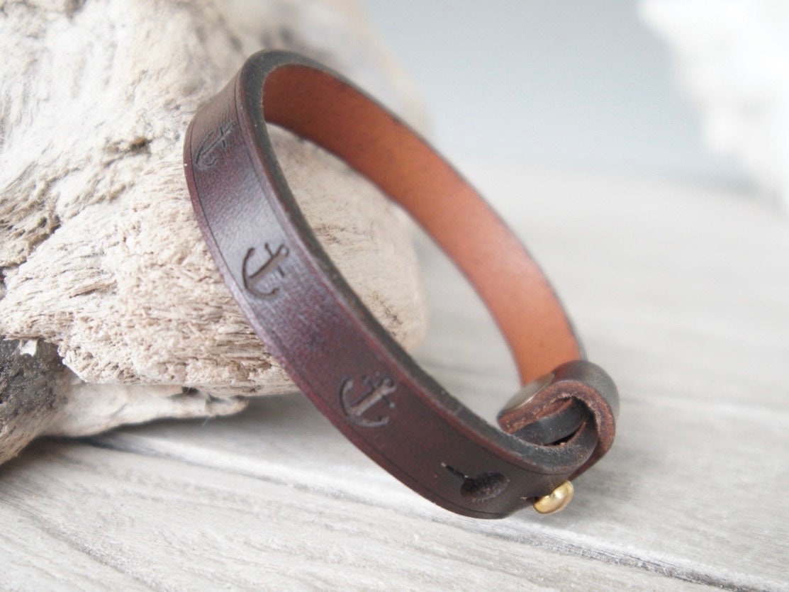 Anchor Bracelet