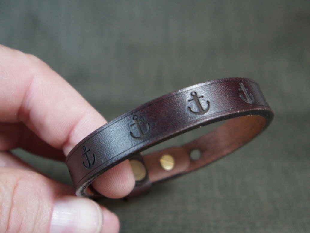 Anchor Bracelet