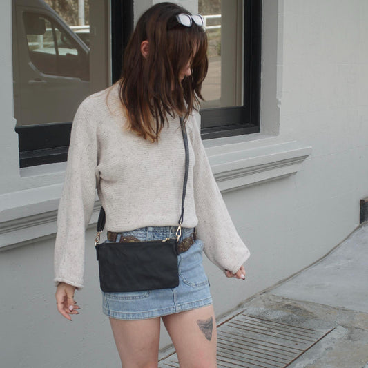 Giglio Crossbody Bag