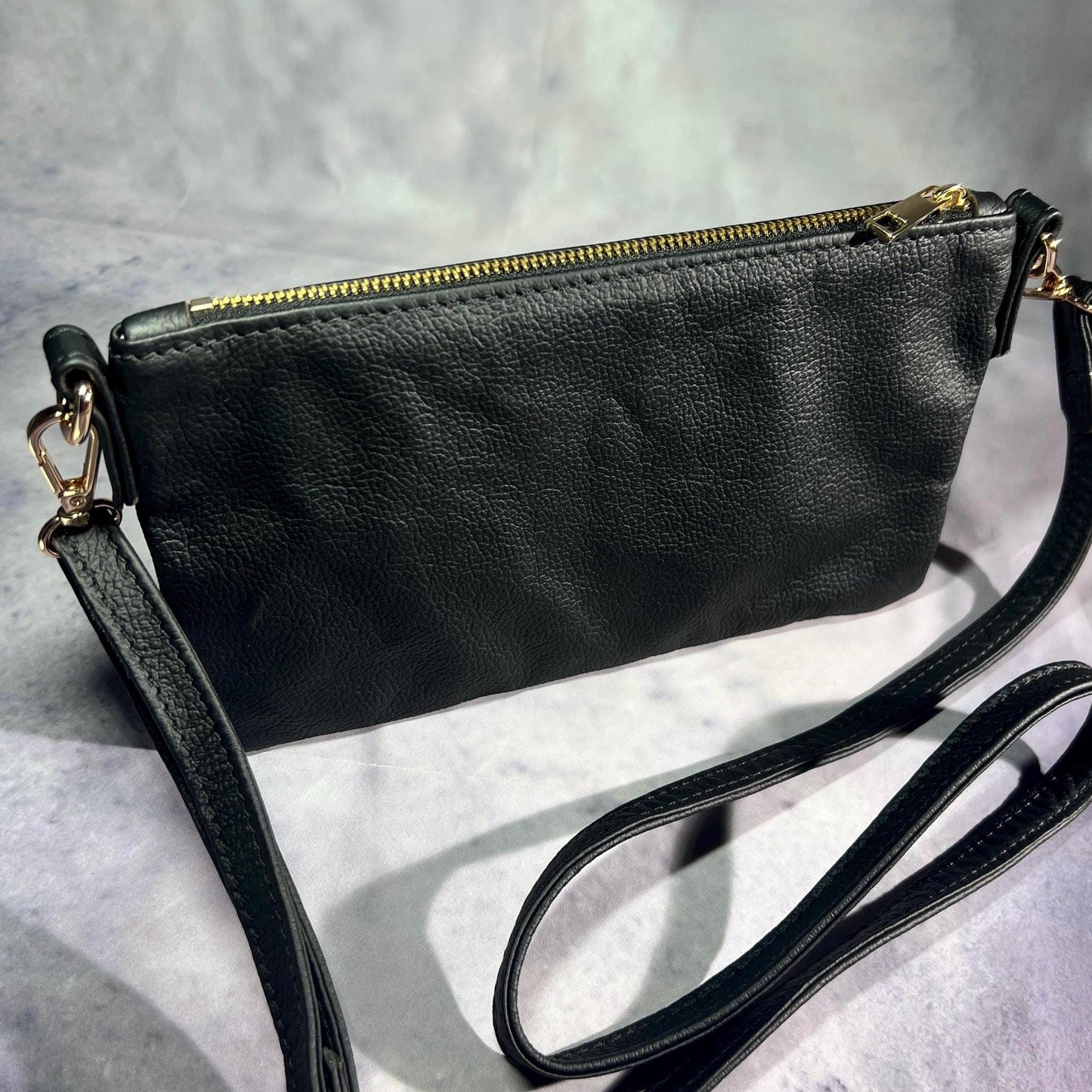 Giglio Crossbody Bag